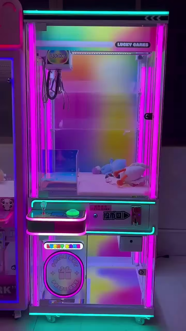 Factory-Powered Toy Crane Mach - Japanese Arcade Vending Machine recensione e prezzo